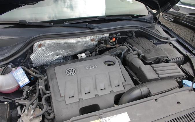Volkswagen Tiguan cena 58700 przebieg: 125586, rok produkcji 2014 z Gniezno małe 466